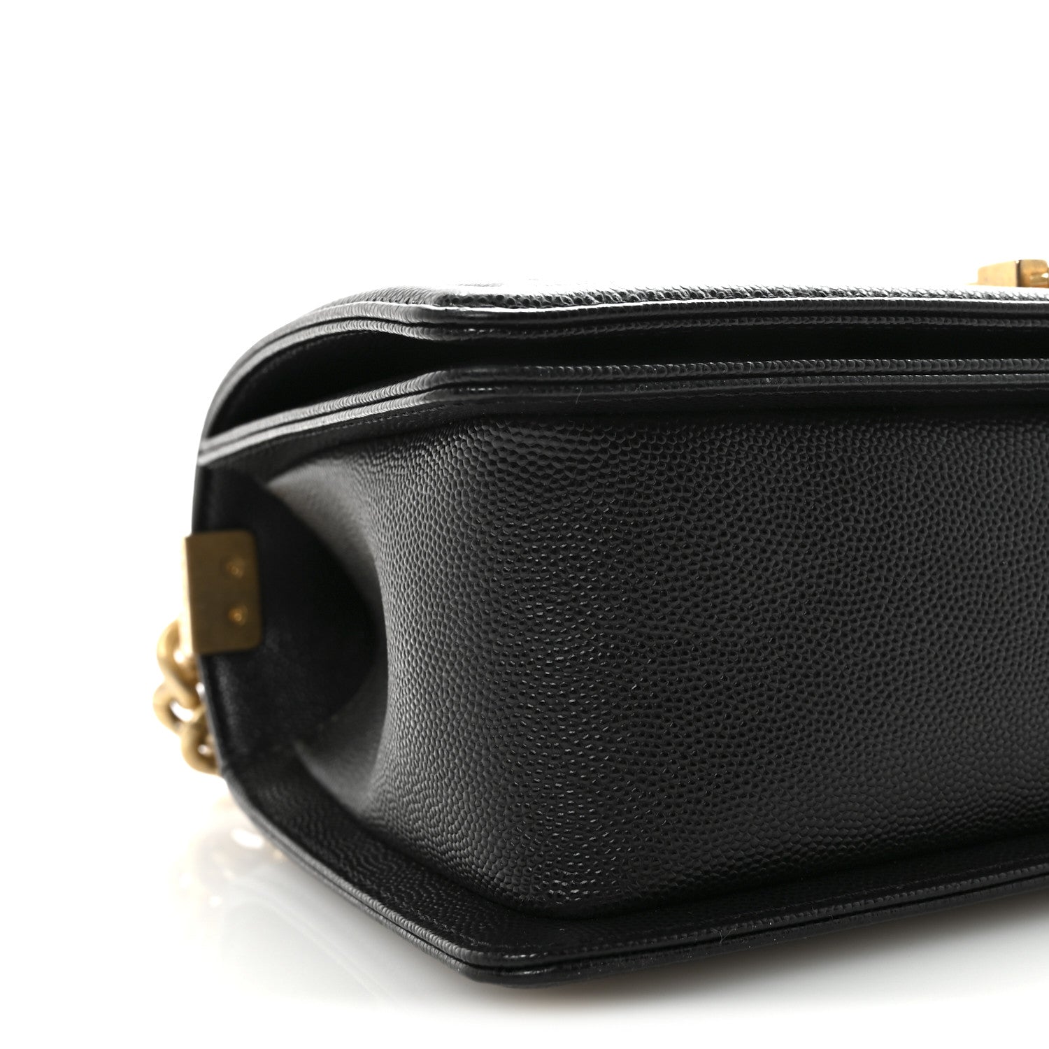 Caviar Quilted Medium Boy Flap Black