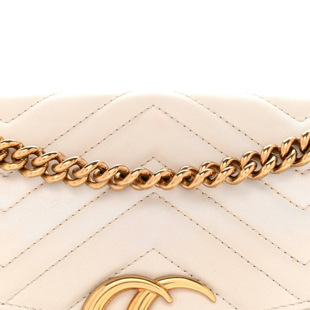 Calfskin Matelasse Small GG Marmont Shoulder Bag White
