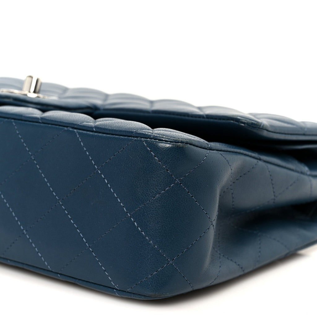 Lambskin Quilted Medium Double Flap Navy