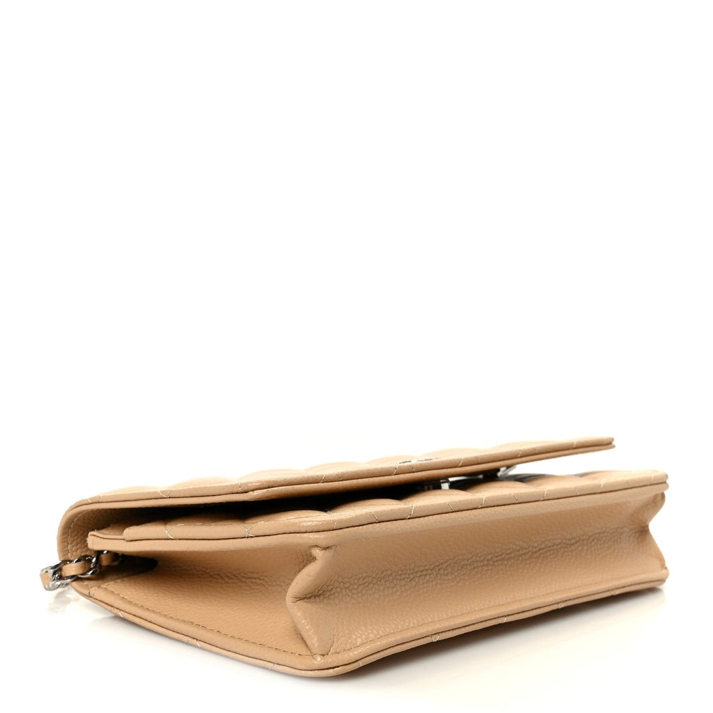 Caviar Quilted Wallet on Chain WOC Beige