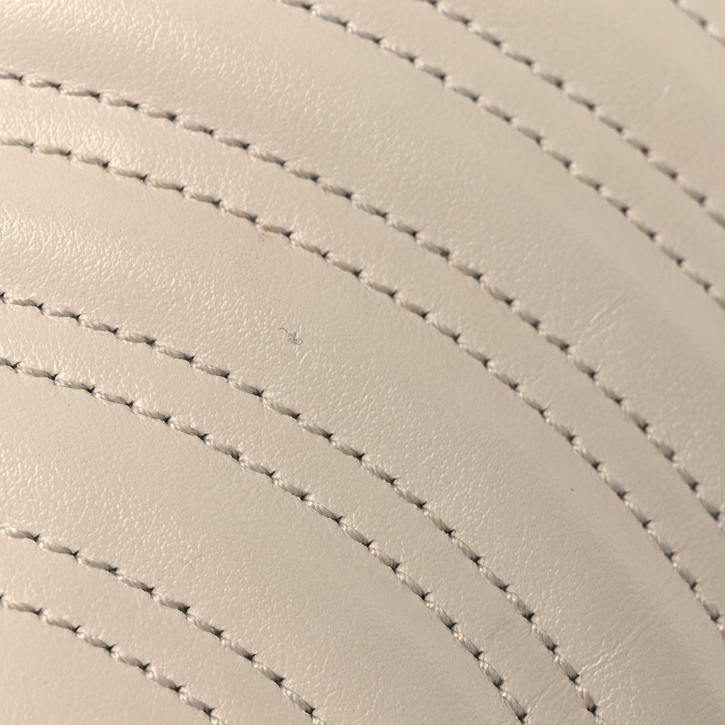 Calfskin Matelasse Small GG Marmont Shoulder Bag White