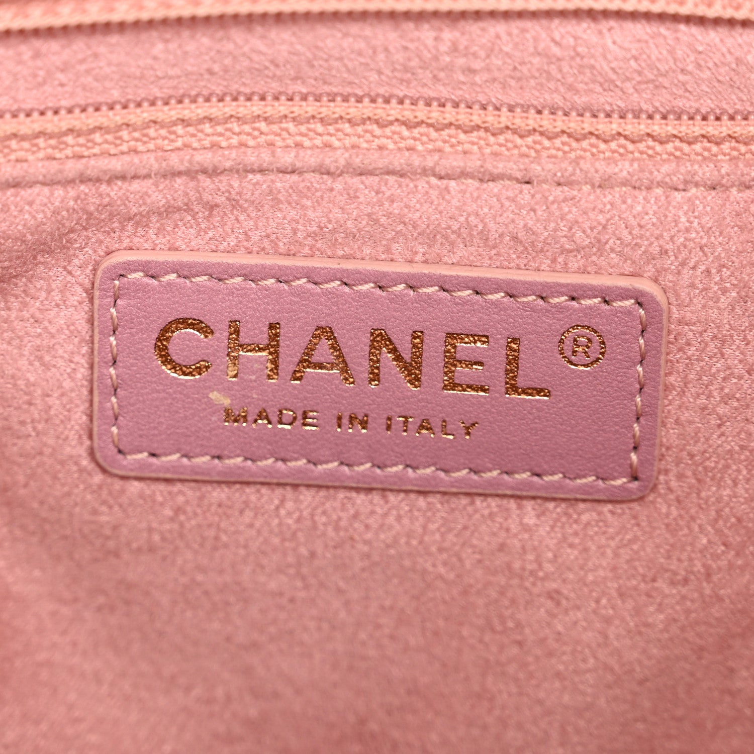 Caviar Deauville Drawstring Bucket Bag Light Pink