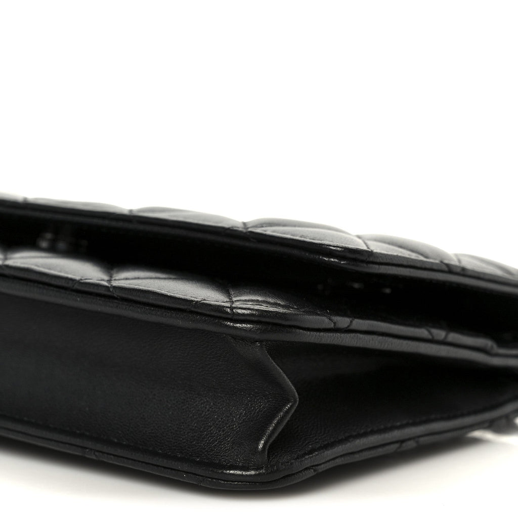 Lambskin Quilted Wallet On Chain WOC So Black
