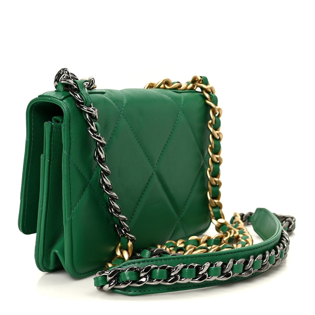 Lambskin Quilted Chanel 19 Wallet On Chain WOC Green