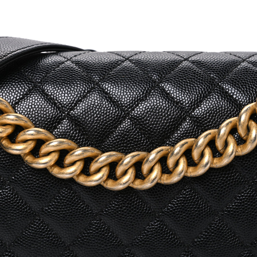 Caviar Quilted Medium Boy Flap Black