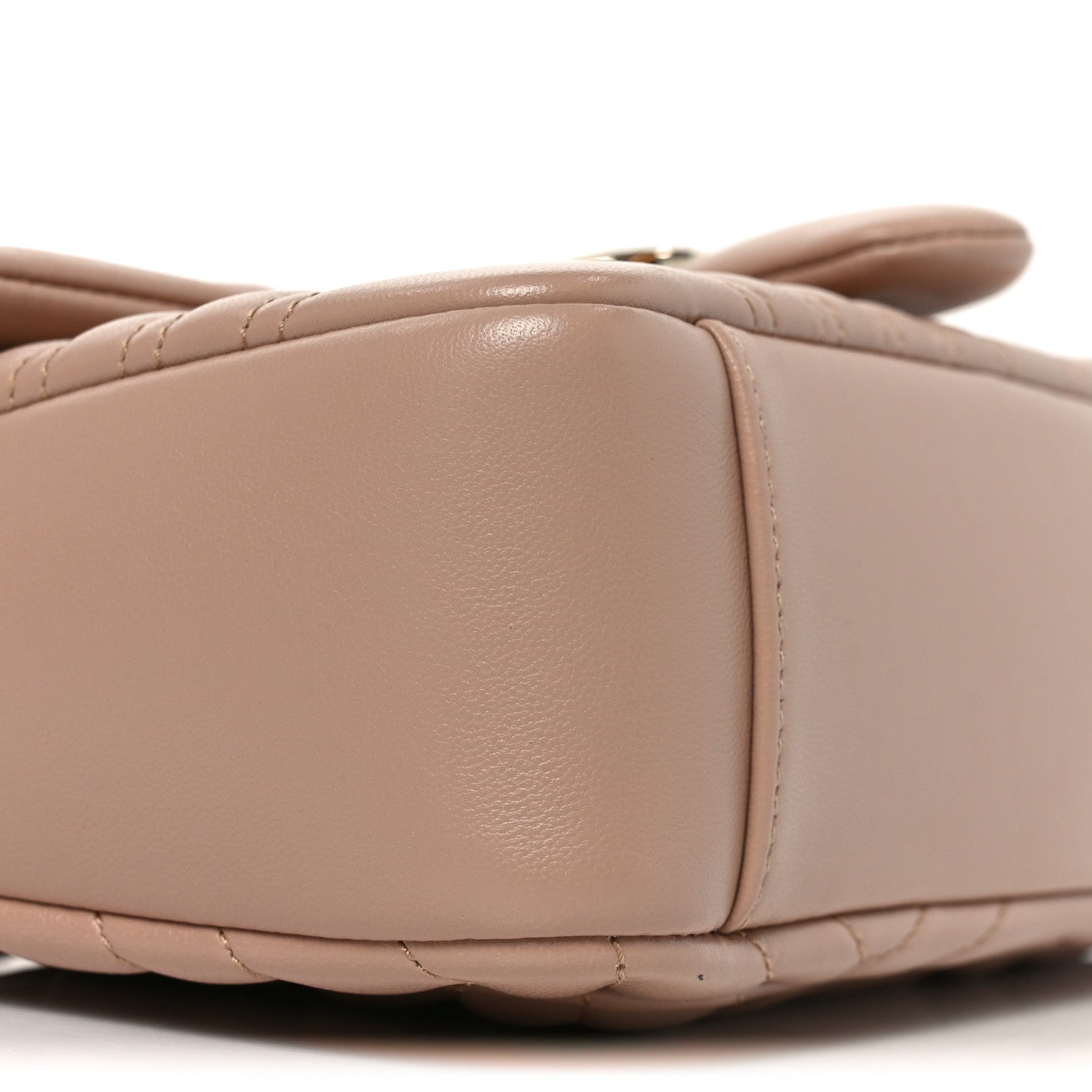 Lambskin Matelasse Medium GG Marmont Shoulder Bag Pink Beige