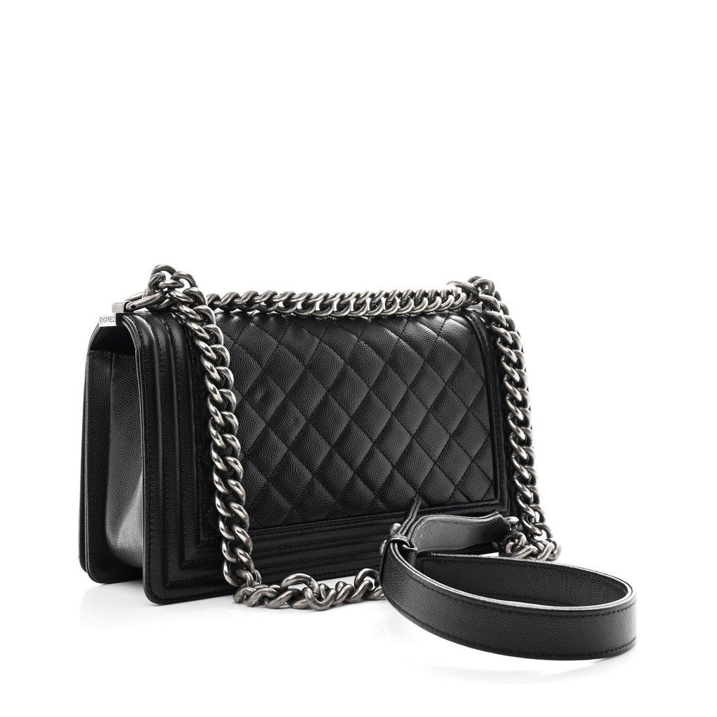 Caviar Quilted Medium Boy Flap Black
