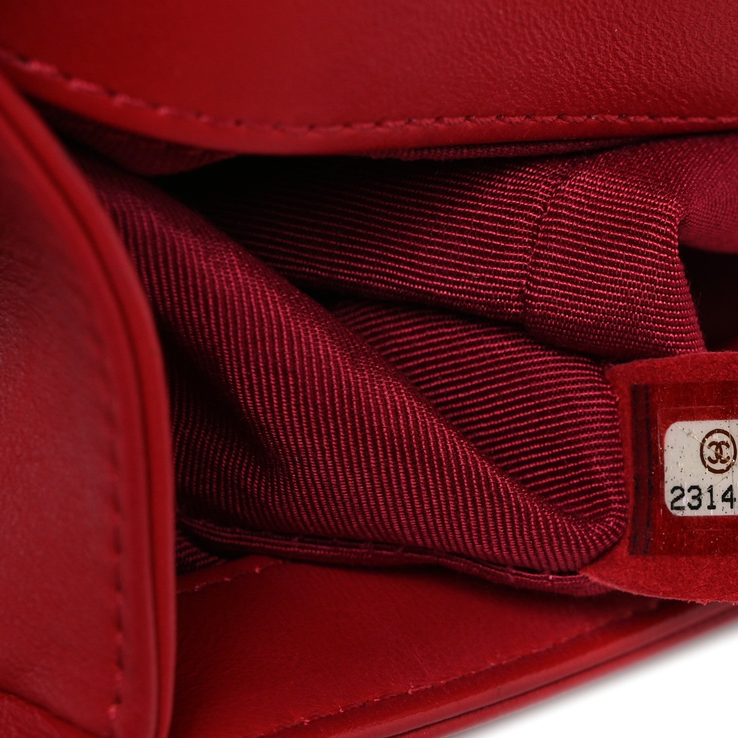 Lambskin Quilted Medium Boy Flap Red