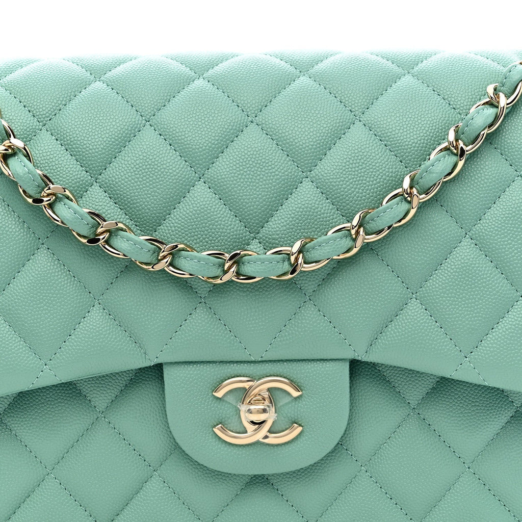 Caviar Quilted Jumbo Double Flap Light Green