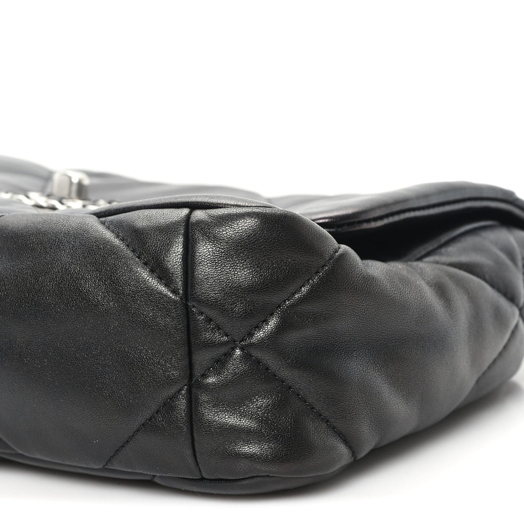 Lambskin Quilted Medium Chanel 19 Flap Black