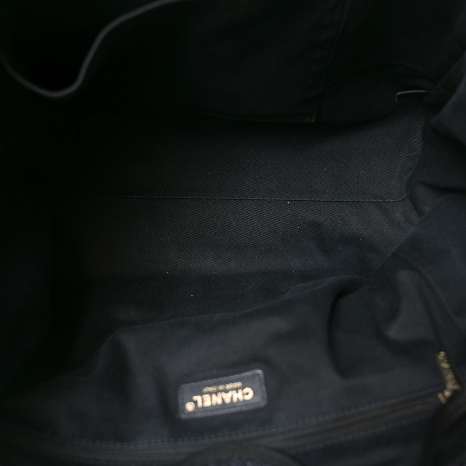 Woven Straw Raffia Large Deauville Tote Black