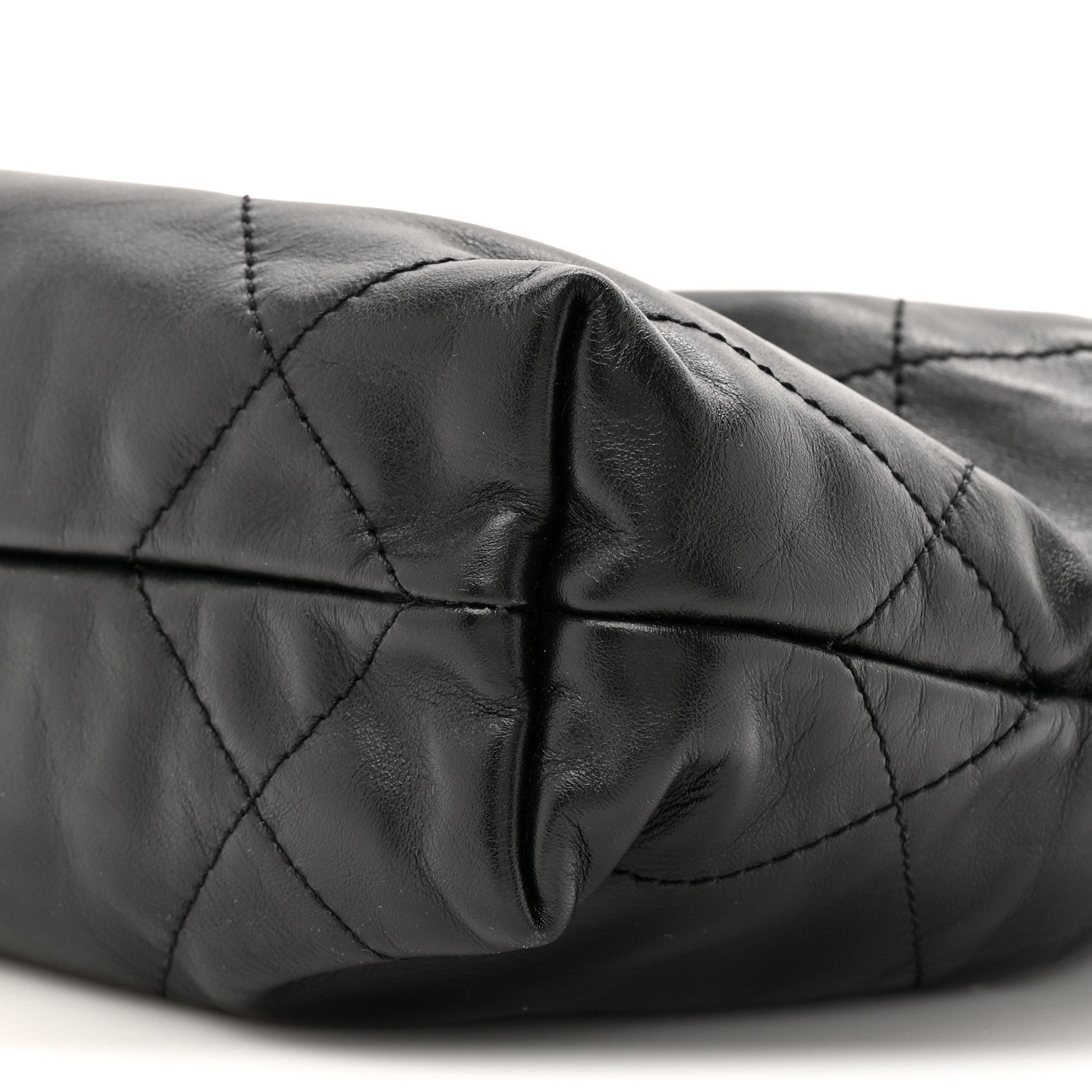 Shiny Calfskin Quilted Mini Chanel 22 Black
