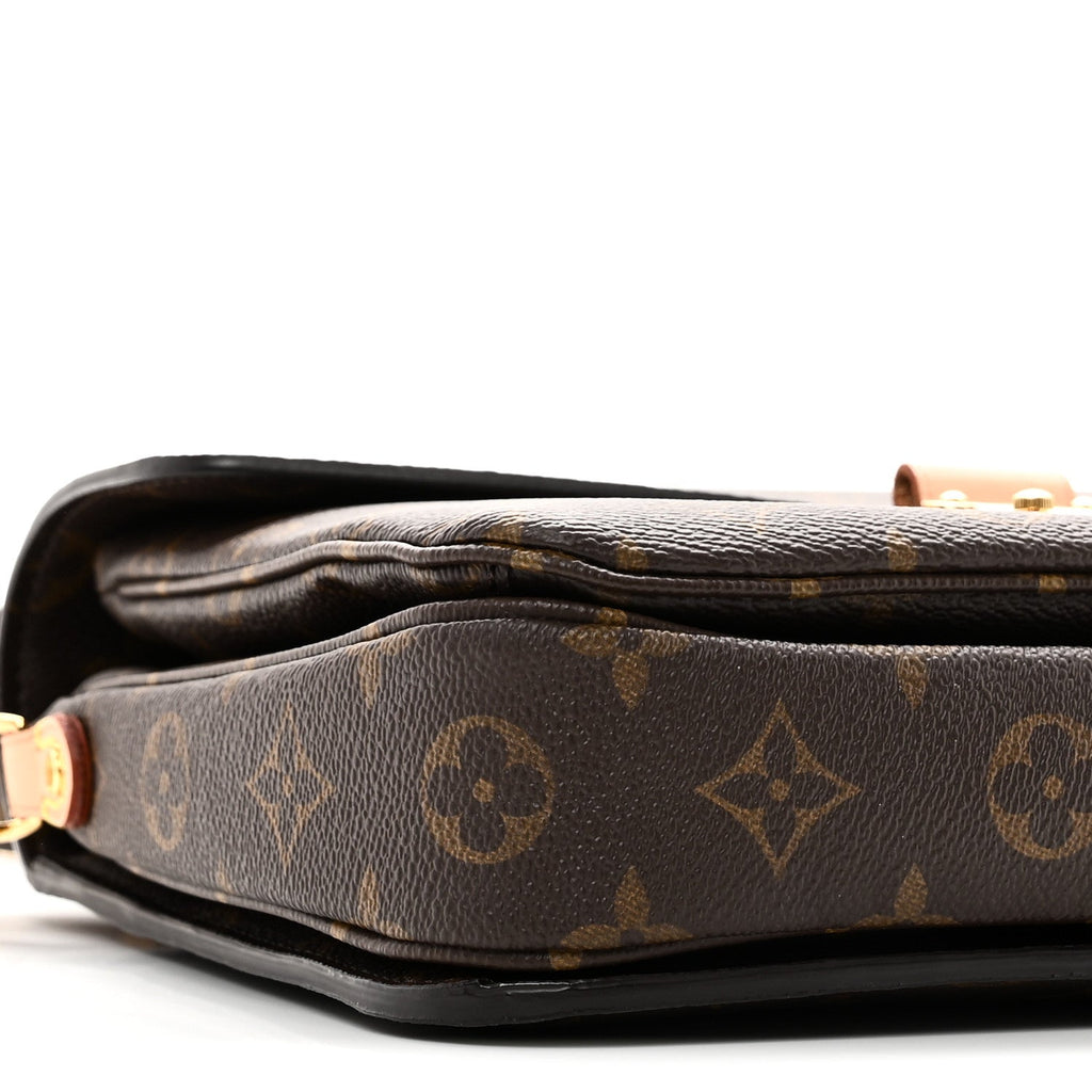 Monogram Pochette Metis