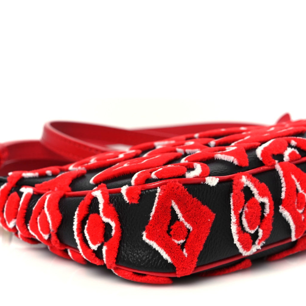 X UF Tufted Monogram Pochette Accessories Black Red