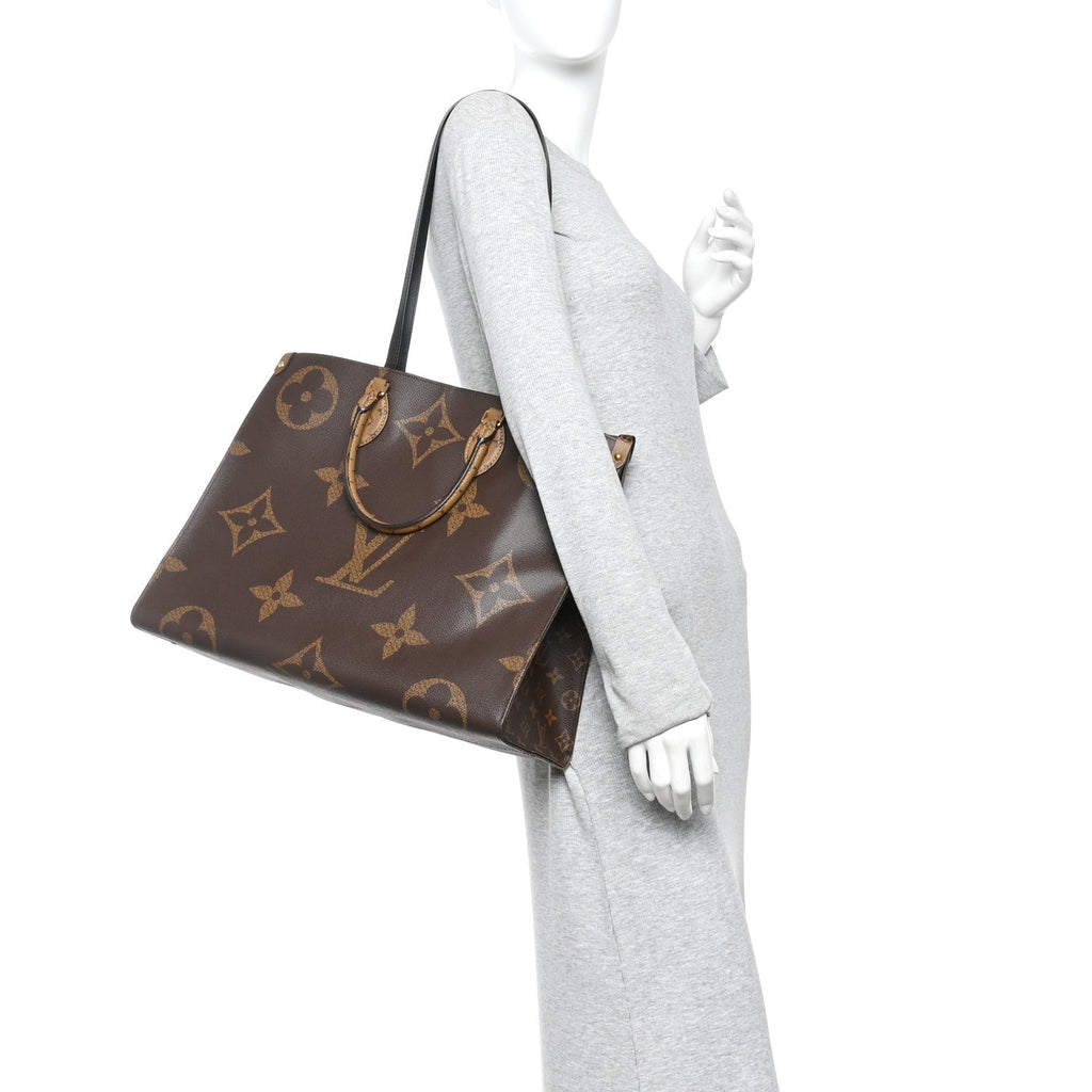 Reverse Monogram Giant Onthego GM