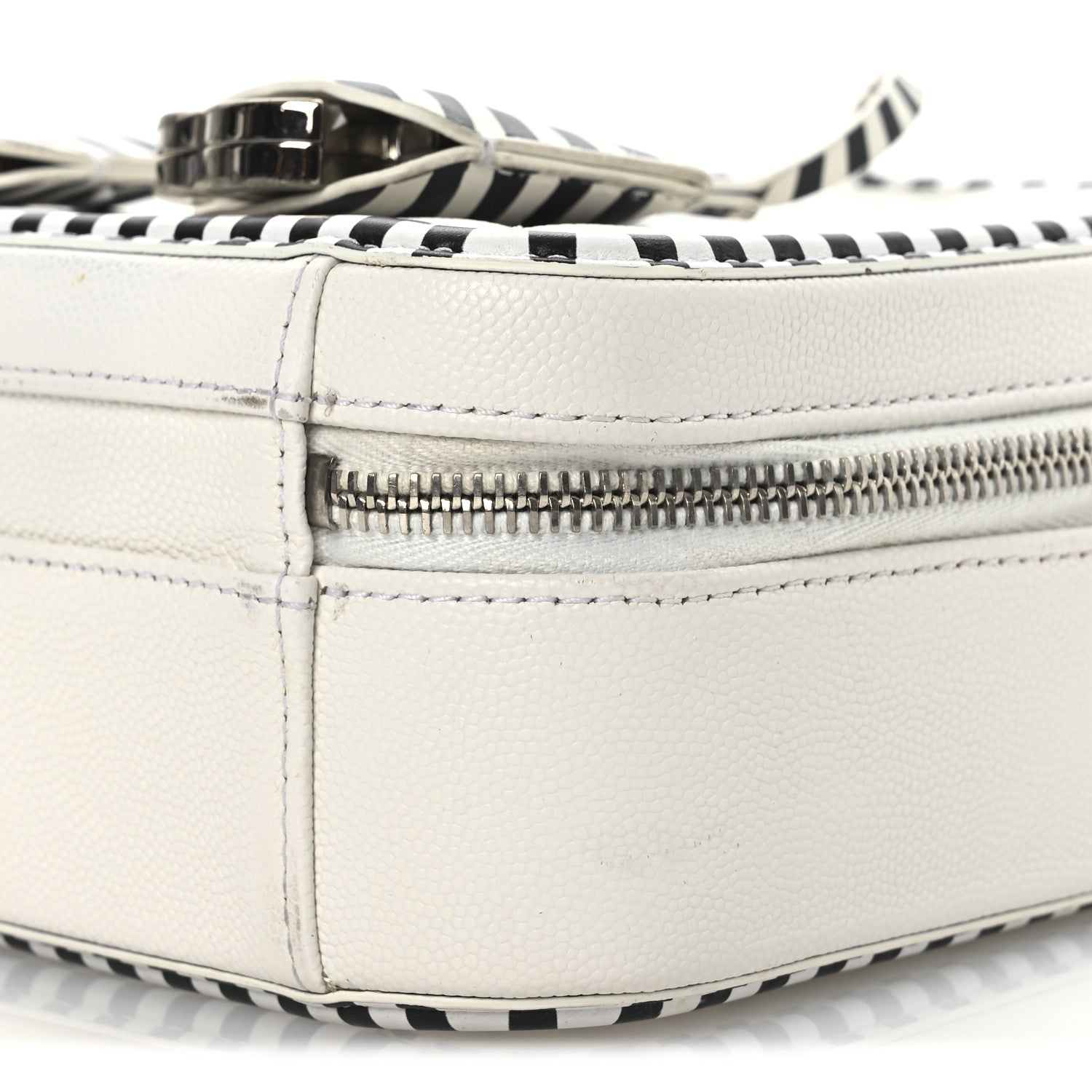 Caviar Quilted Striped Medium CC Filigree Vanity Case White Black