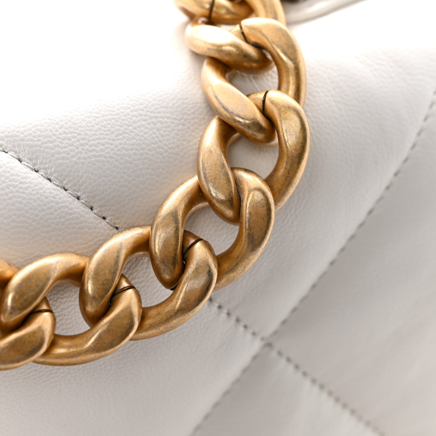 Goatskin Quilted Medium Chanel 19 Flap White