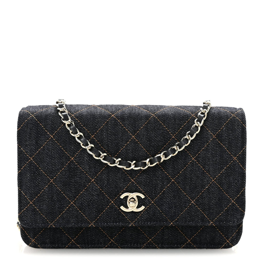 Denim Quilted CC Turnlock Wallet On Chain WOC Dark Blue Orange