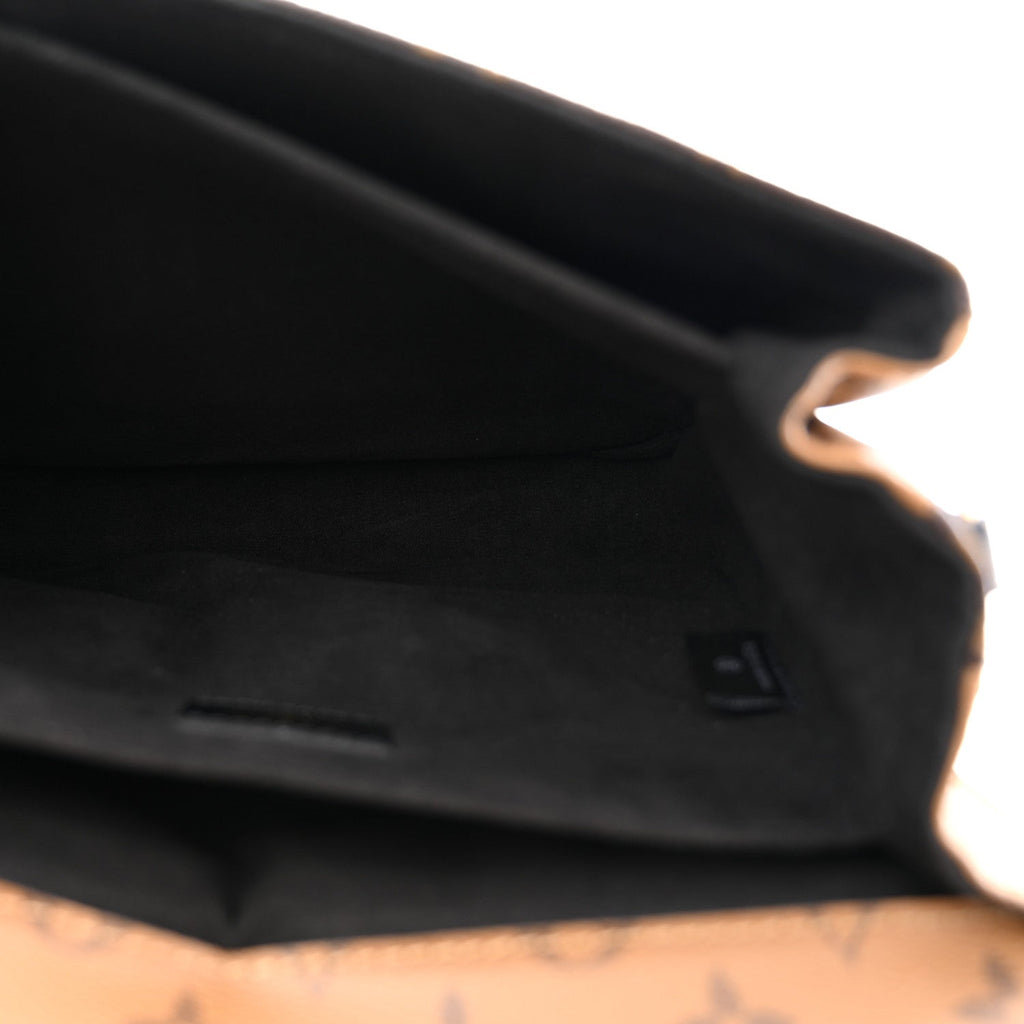 Reverse Monogram Pochette Metis