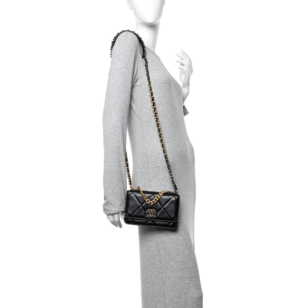 Lambskin Quilted Chanel 19 Wallet On Chain WOC Black