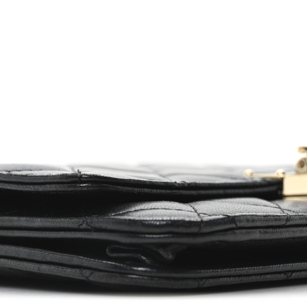 Lambskin Quilted Golden Class Wallet on Chain WOC Black