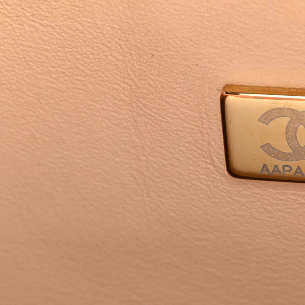 Caviar Quilted Medium Double Flap Beige