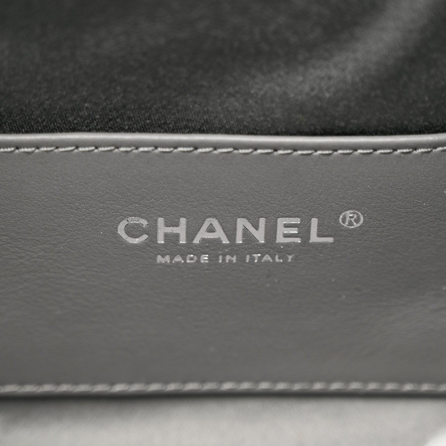 Metallic Caviar Quilted Mini Chanel 25 Handbag Anthracite