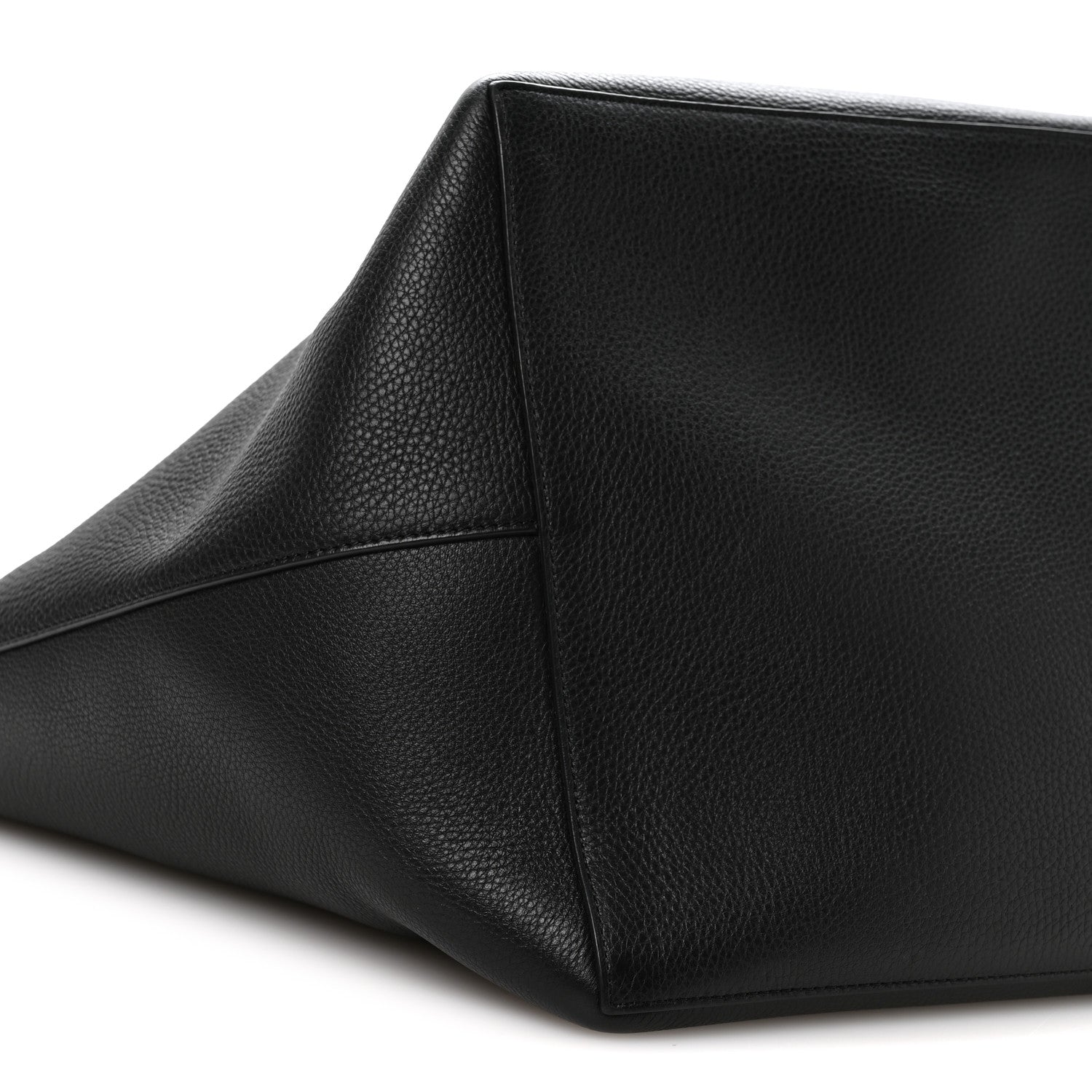 Grained Calfskin Park Tote Three Black