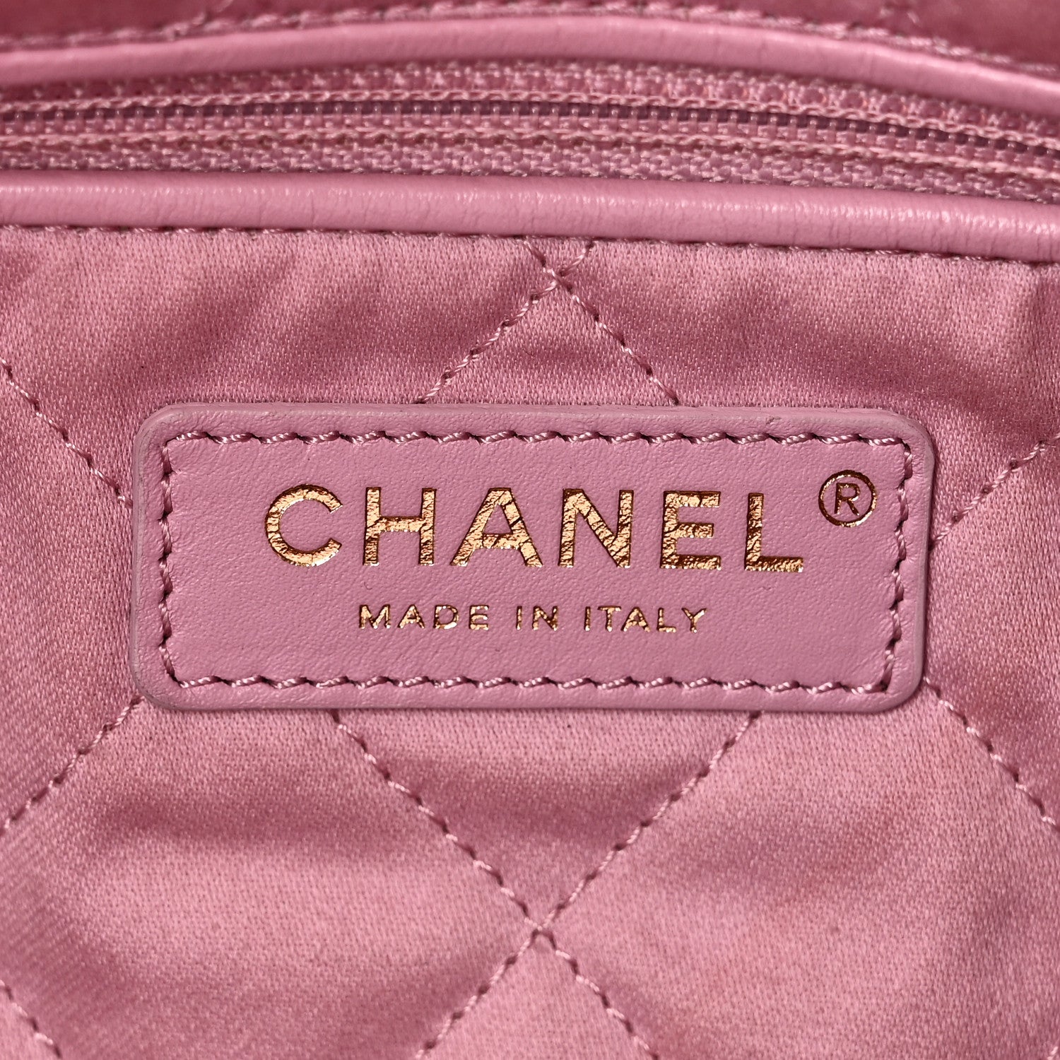 Shiny Calfskin Quilted Chanel 22 Drawstring Bag Pink