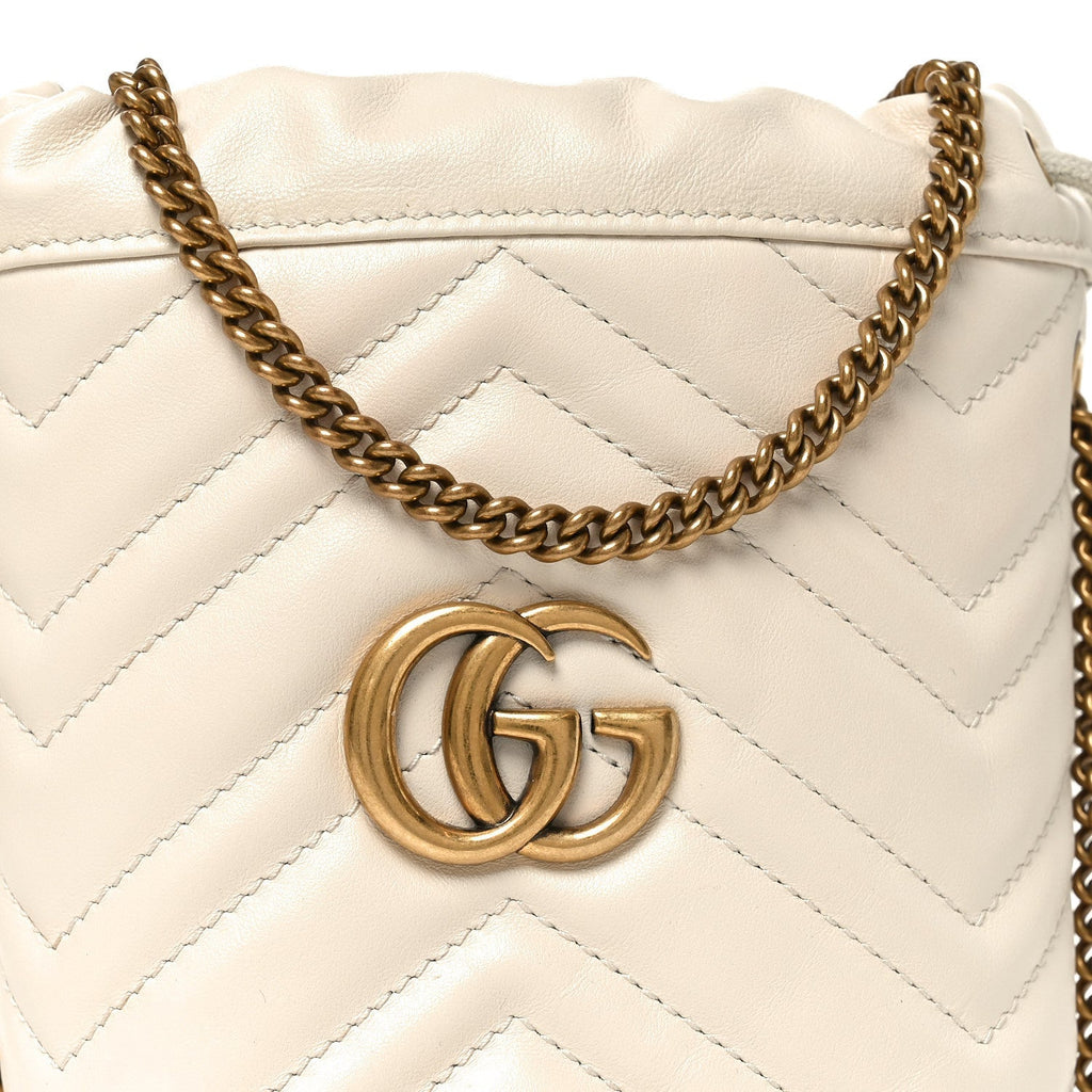 Calfskin Matelasse Mini GG Marmont 2.0 Bucket Bag White