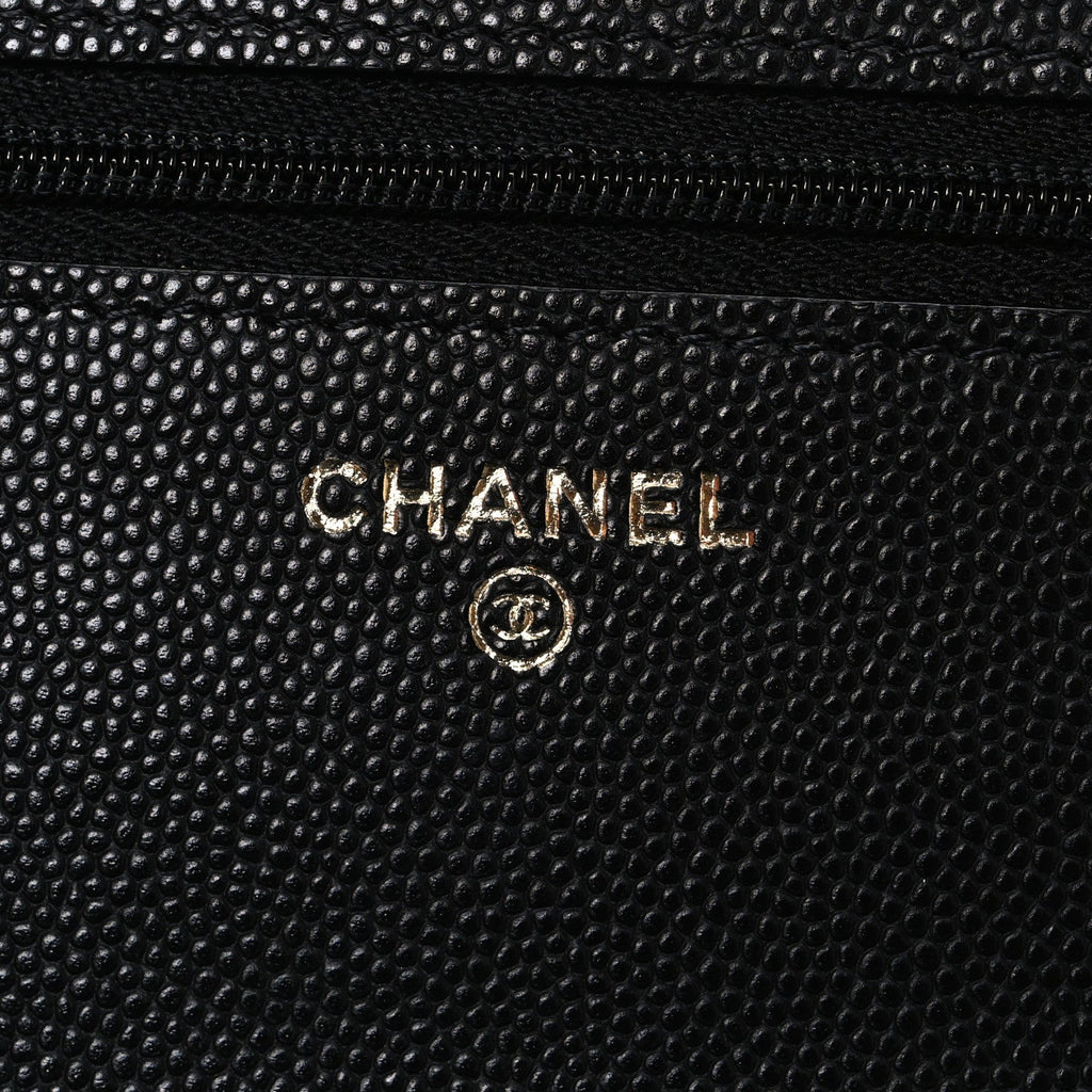 Caviar Quilted Striated CC Wallet On Chain WOC Black