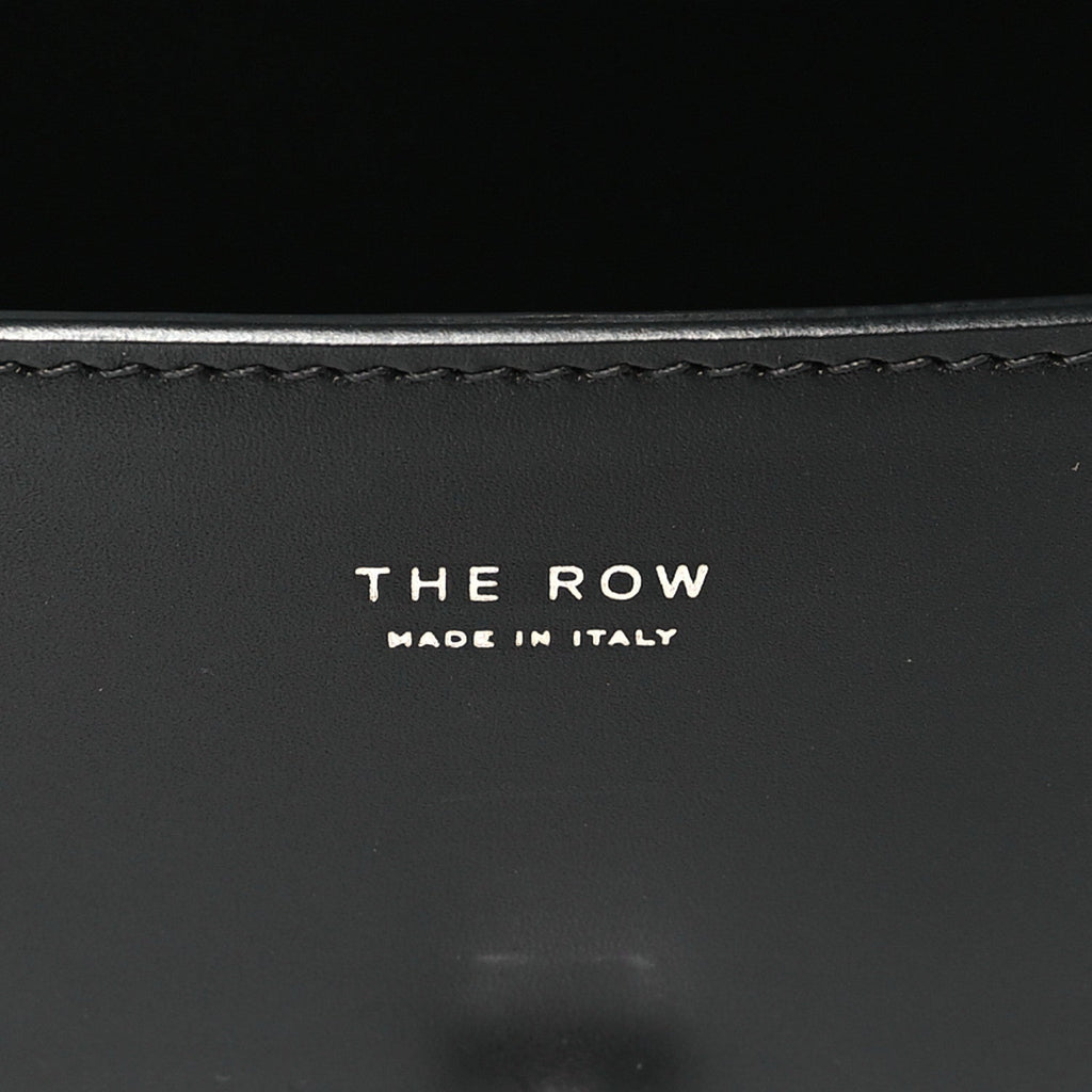 Smooth Calfskin The Sofia E/W Crossbody Black