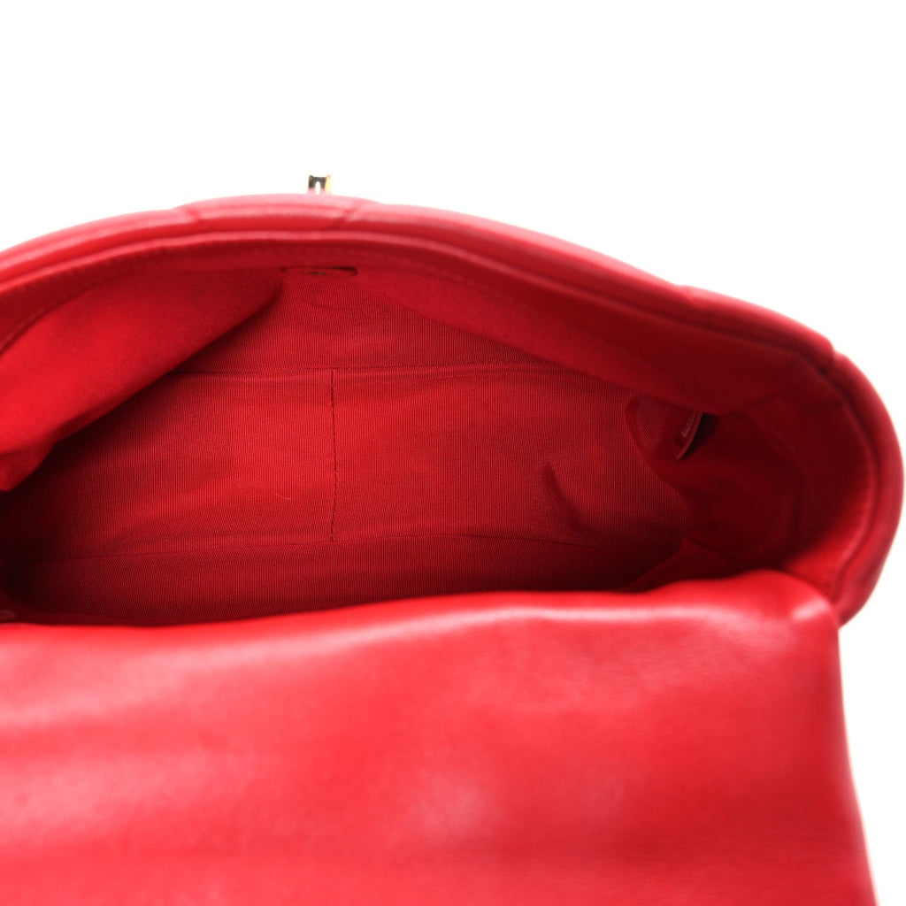 Lambskin Quilted Medium Chanel 19 Flap Red