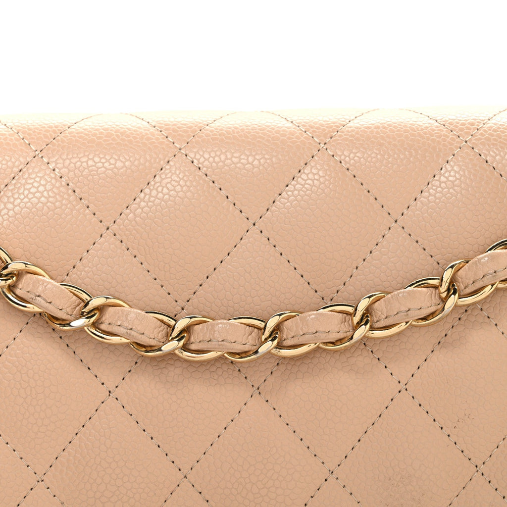 Caviar Quilted Jumbo Double Flap Beige Clair