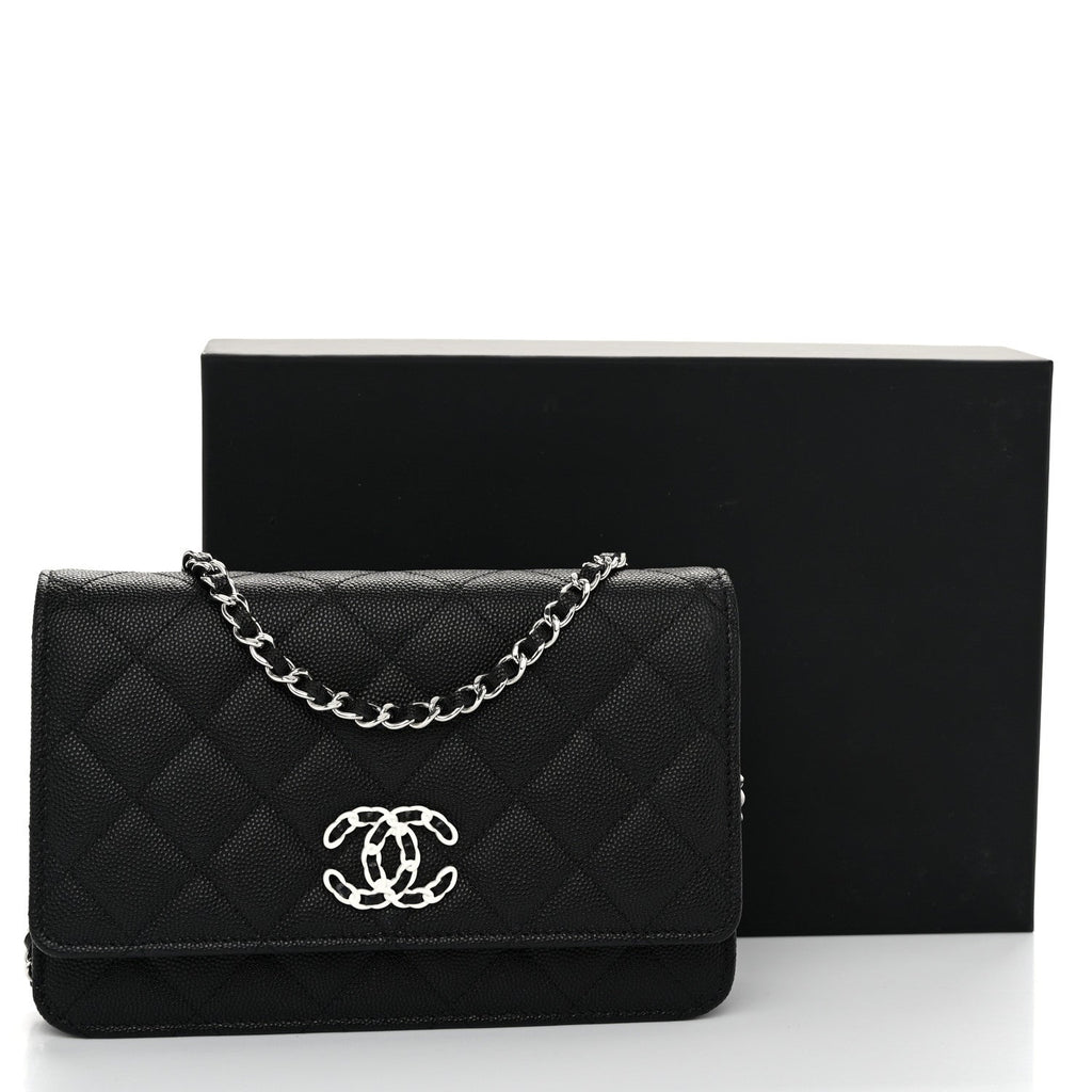 Caviar Quilted Chanel 19 Wallet On Chain WOC Black White