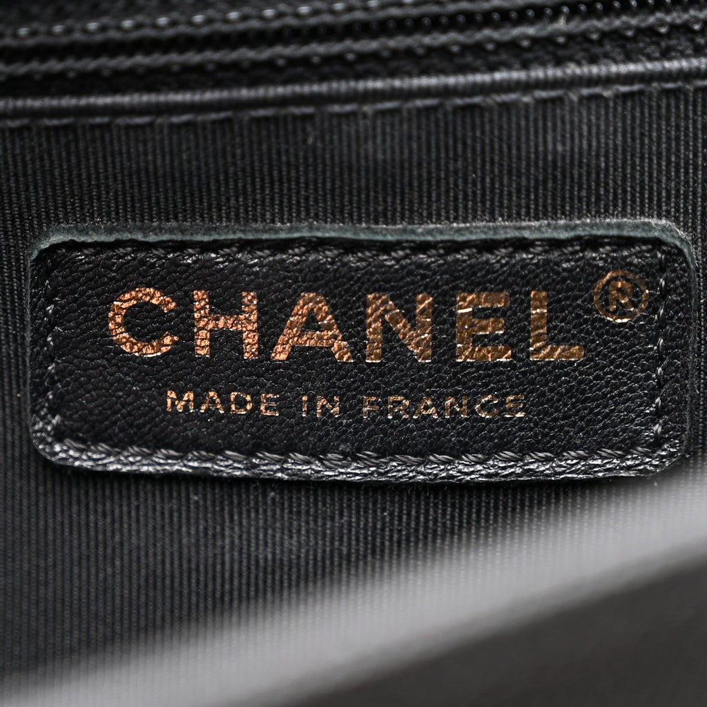 Caviar Quilted New Medium Boy Flap Black