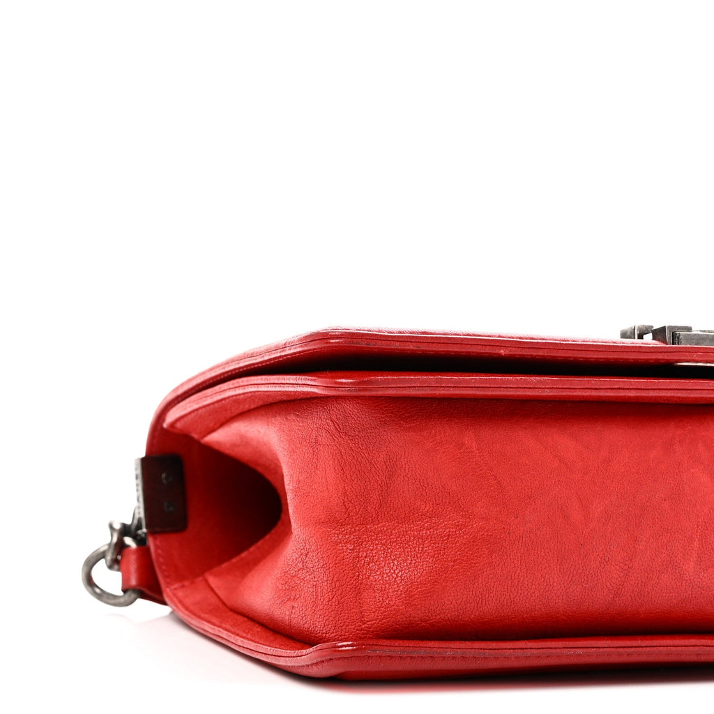 Crumpled Lambskin Small Studded Boy Flap Red