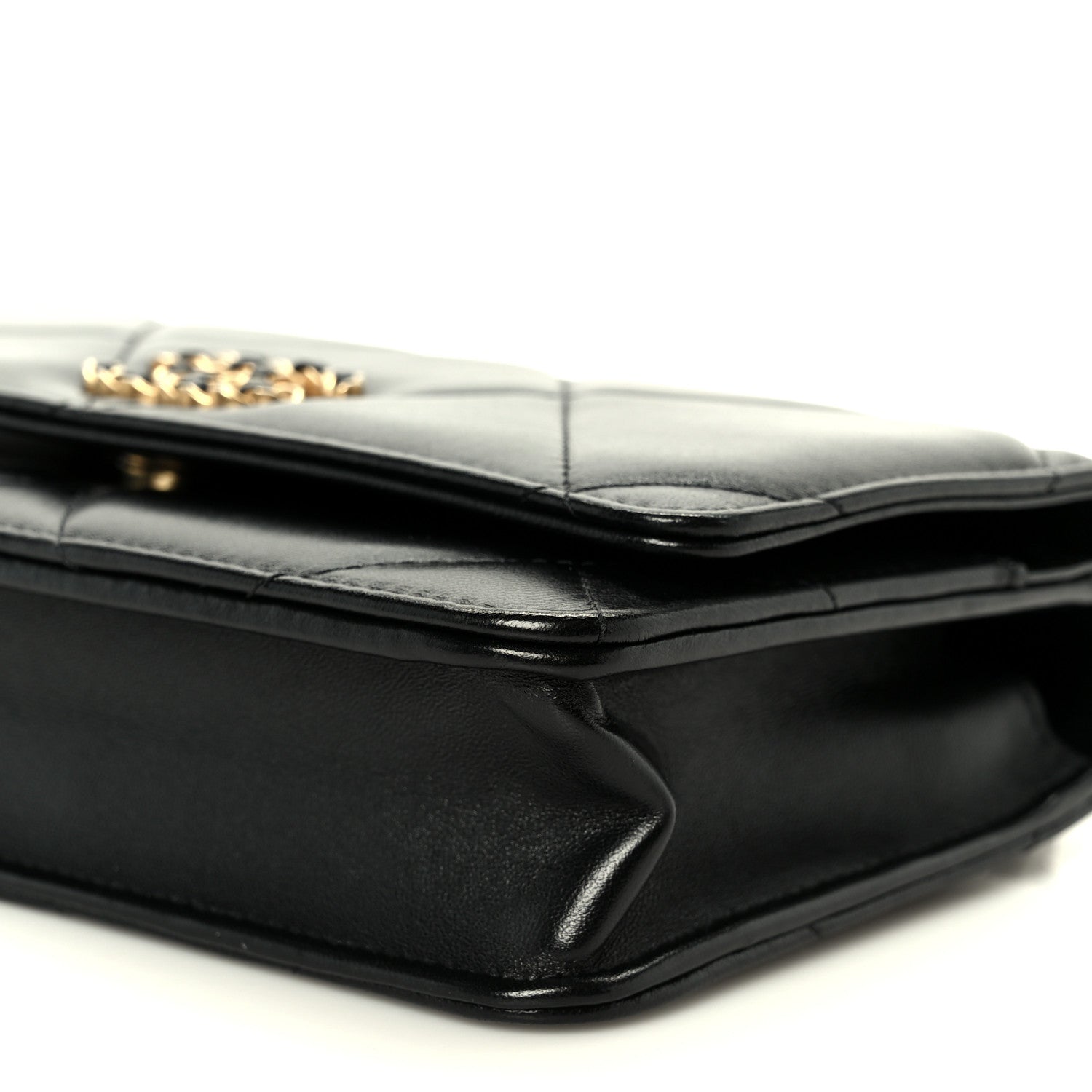 Lambskin Quilted Chanel 19 Wallet On Chain WOC Black