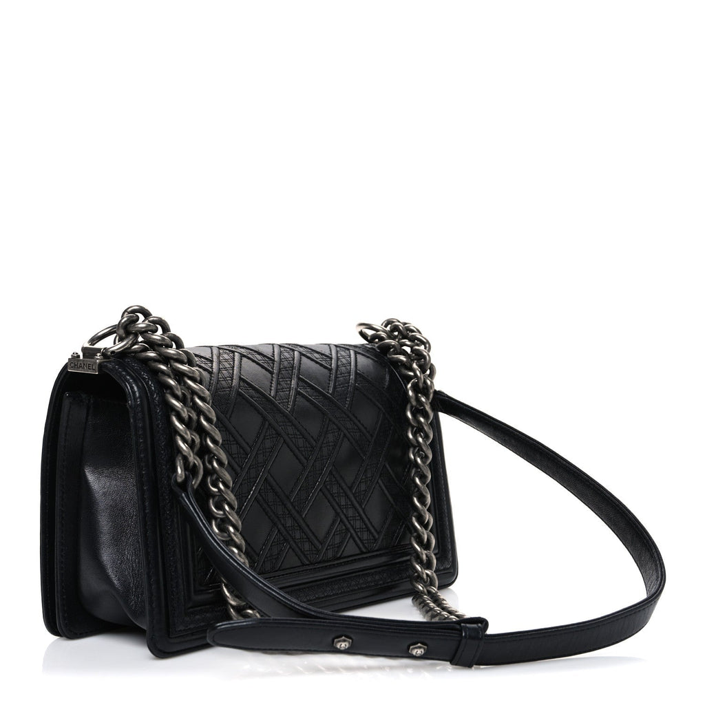 Lambskin Stitched Medium Boy Flap Black
