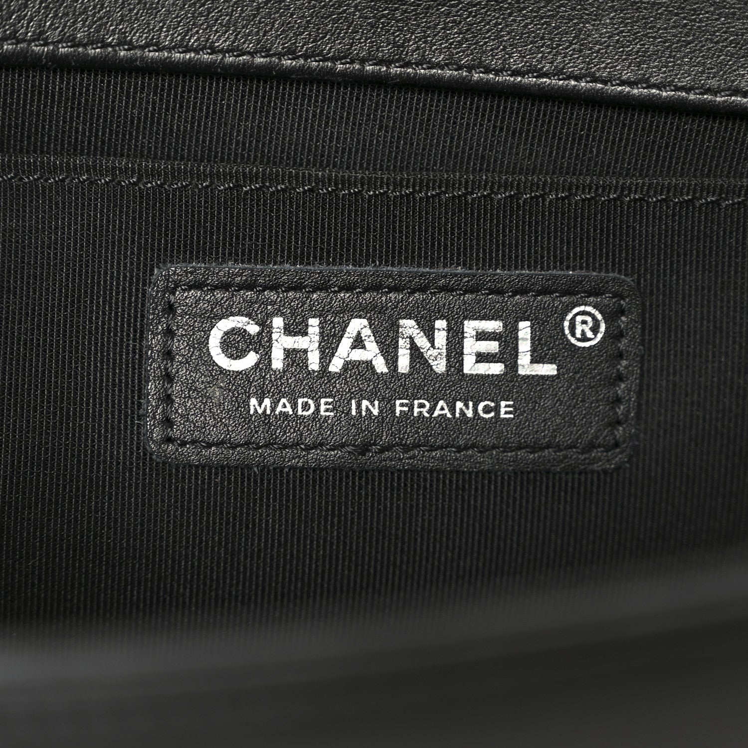 Calfskin Quilted Medium Boy Flap So Black