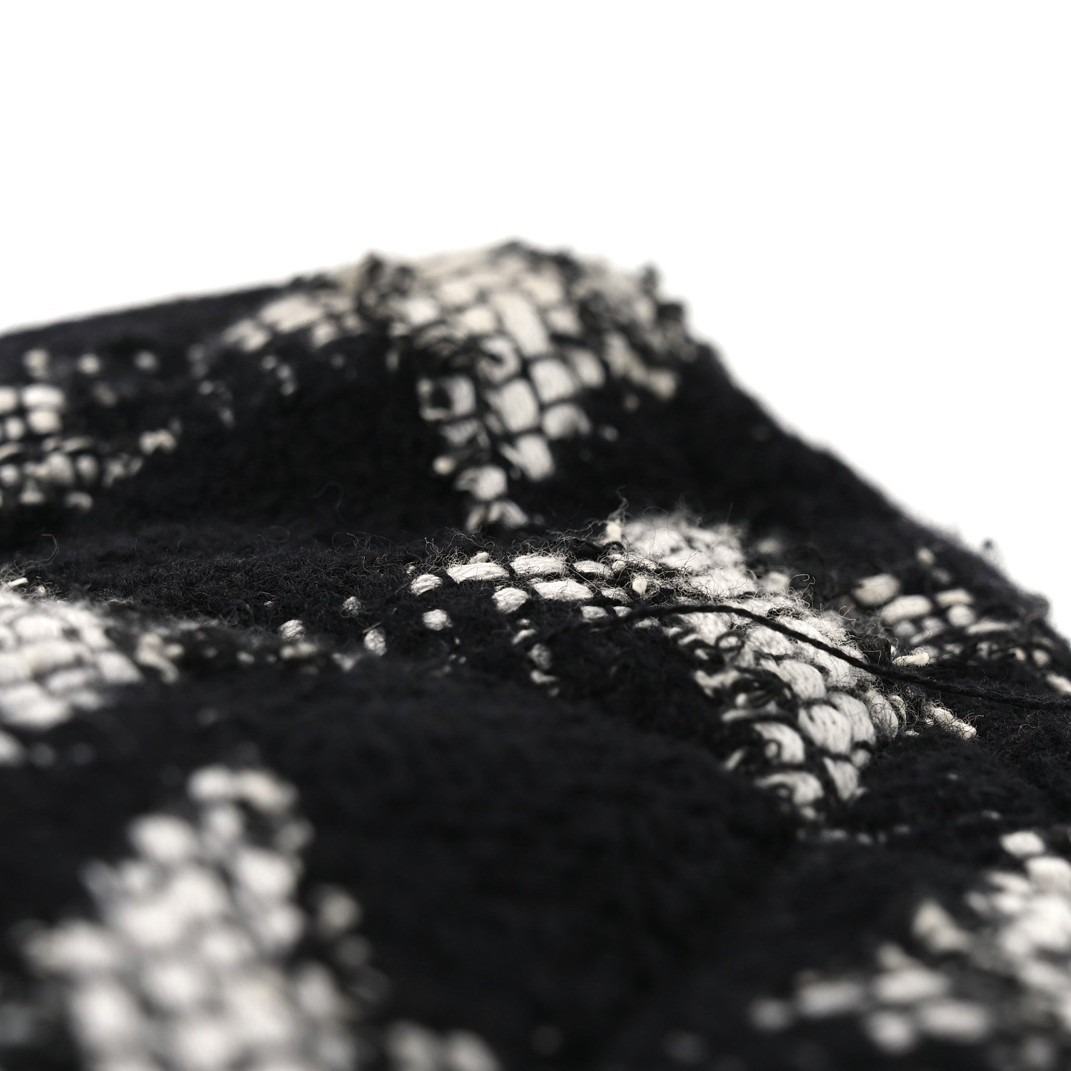 Tweed Quilted Maxi Chanel 19 Flap Black White