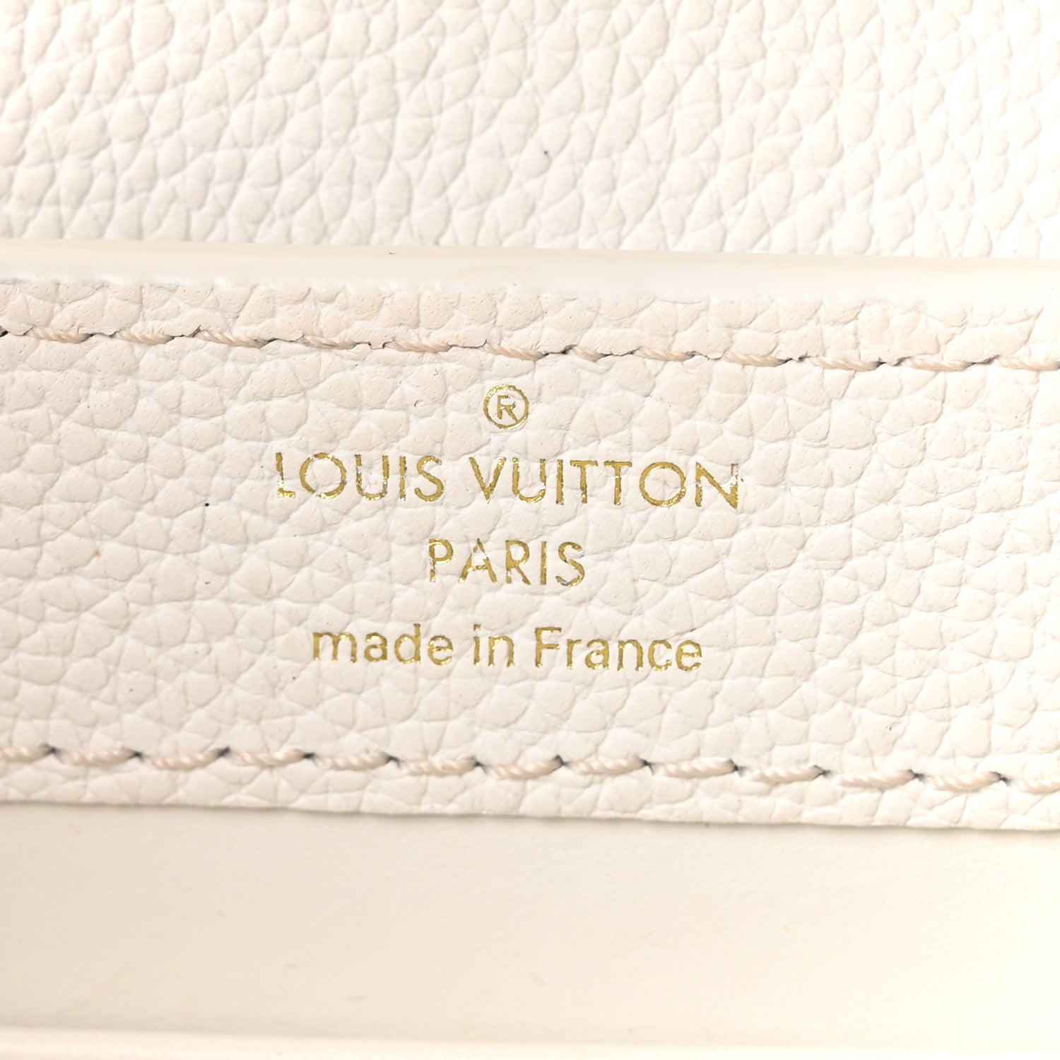 Taurillon Capucines East West Mini Optic White
