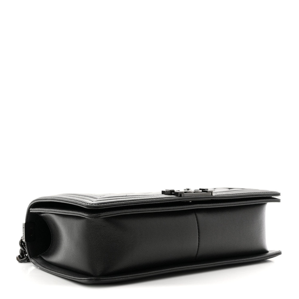 Caviar Quilted New Medium Boy Flap So Black
