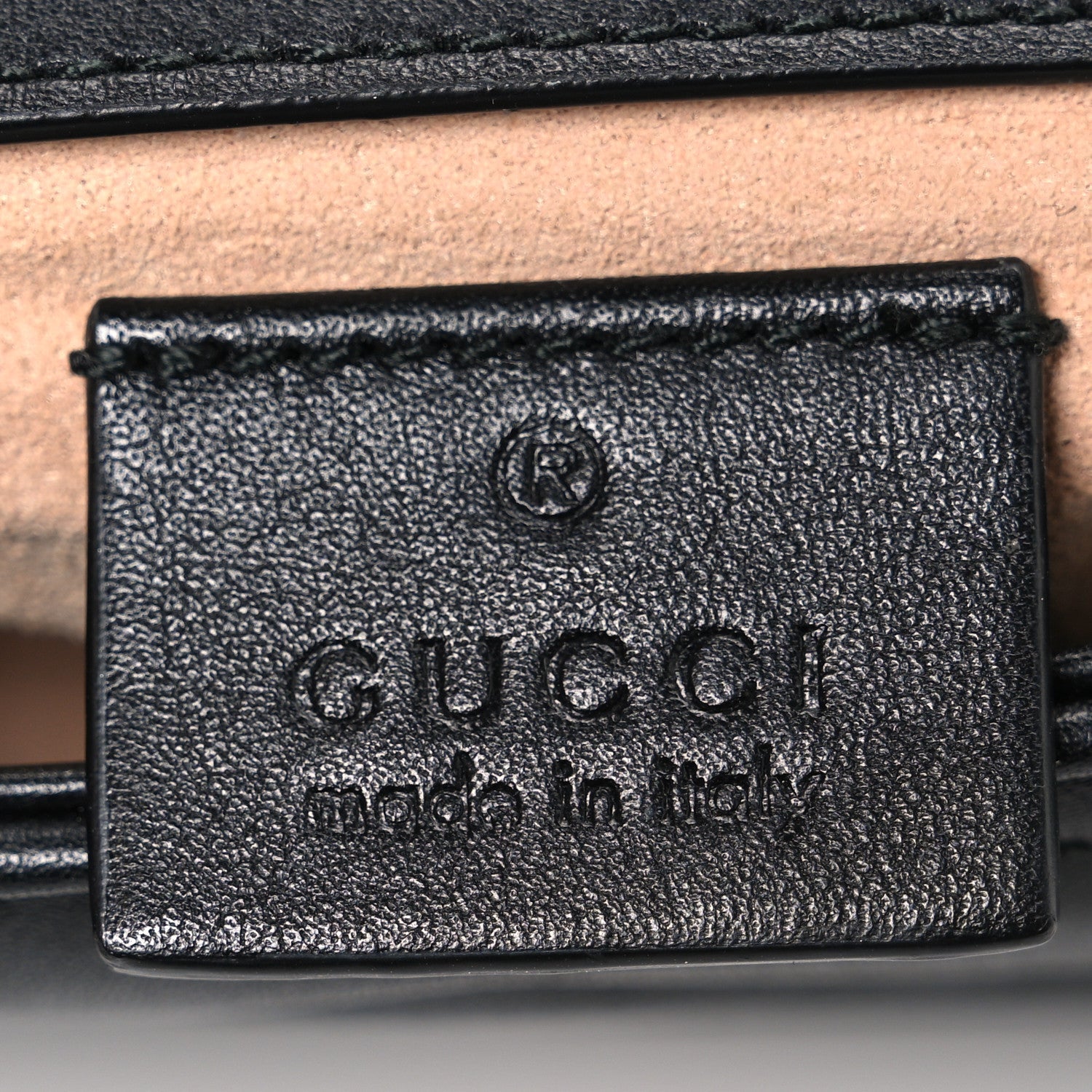 Calfskin Matelasse Super Mini GG Marmont Shoulder Bag Black
