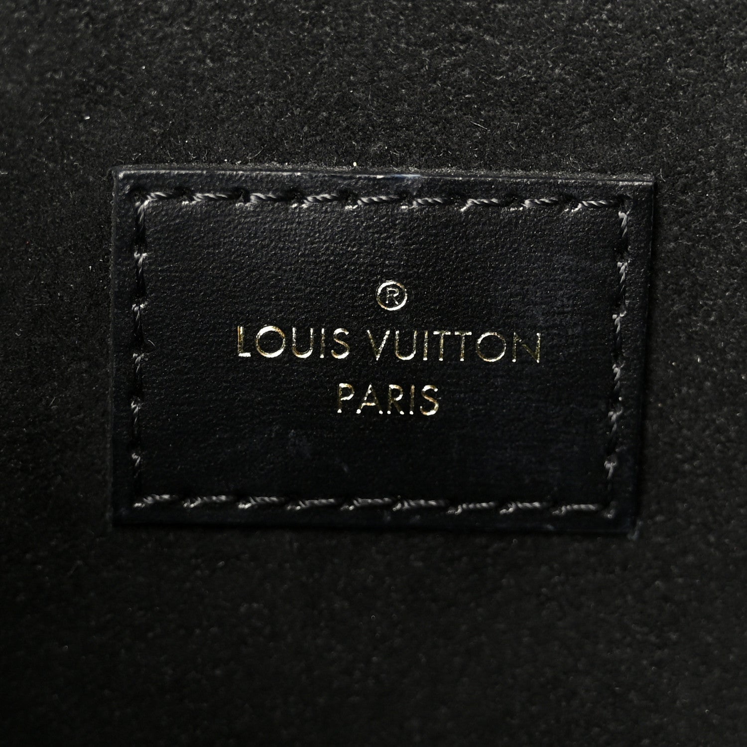 Reverse Monogram Pochette Metis