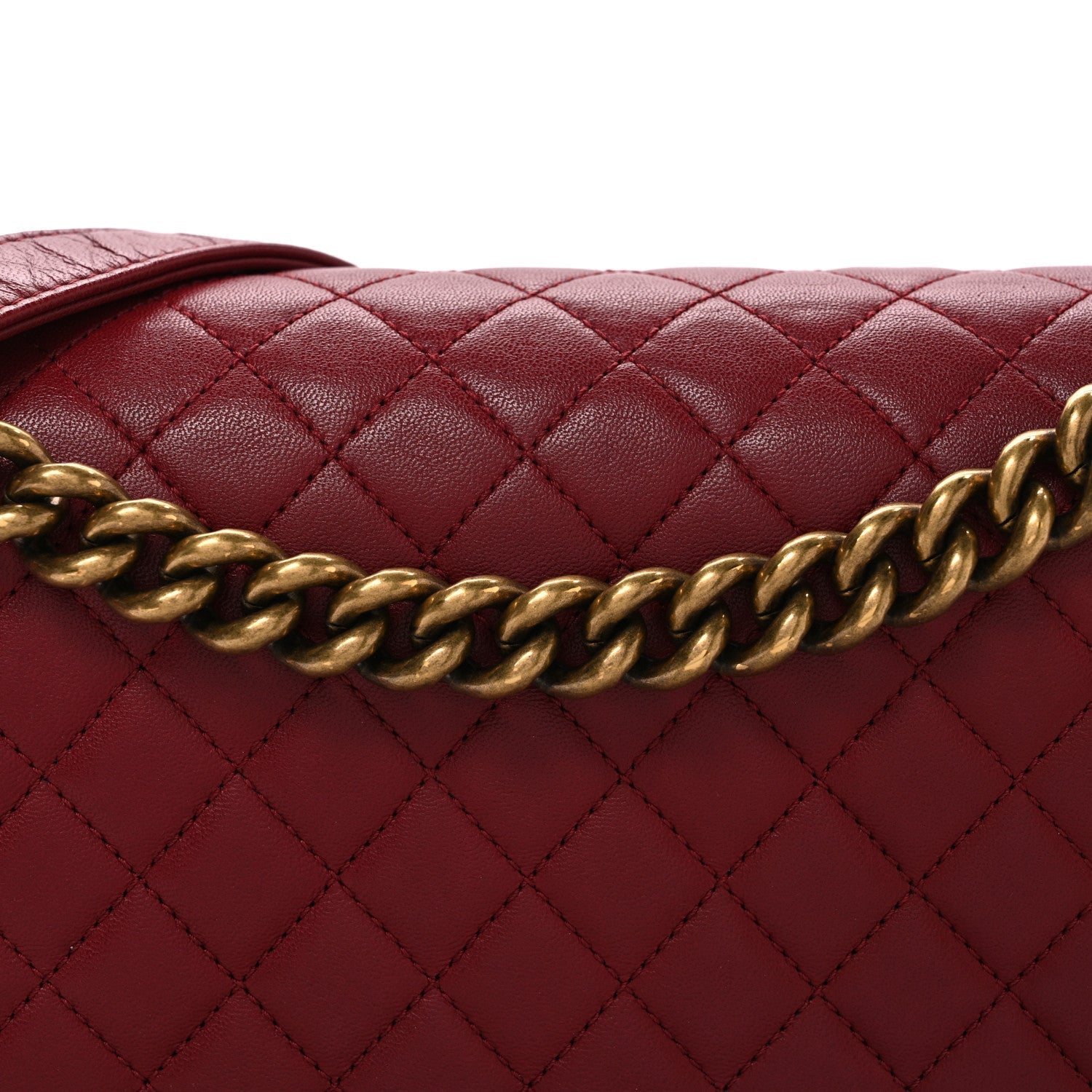 Lambskin Quilted New Medium Boy Flap Red