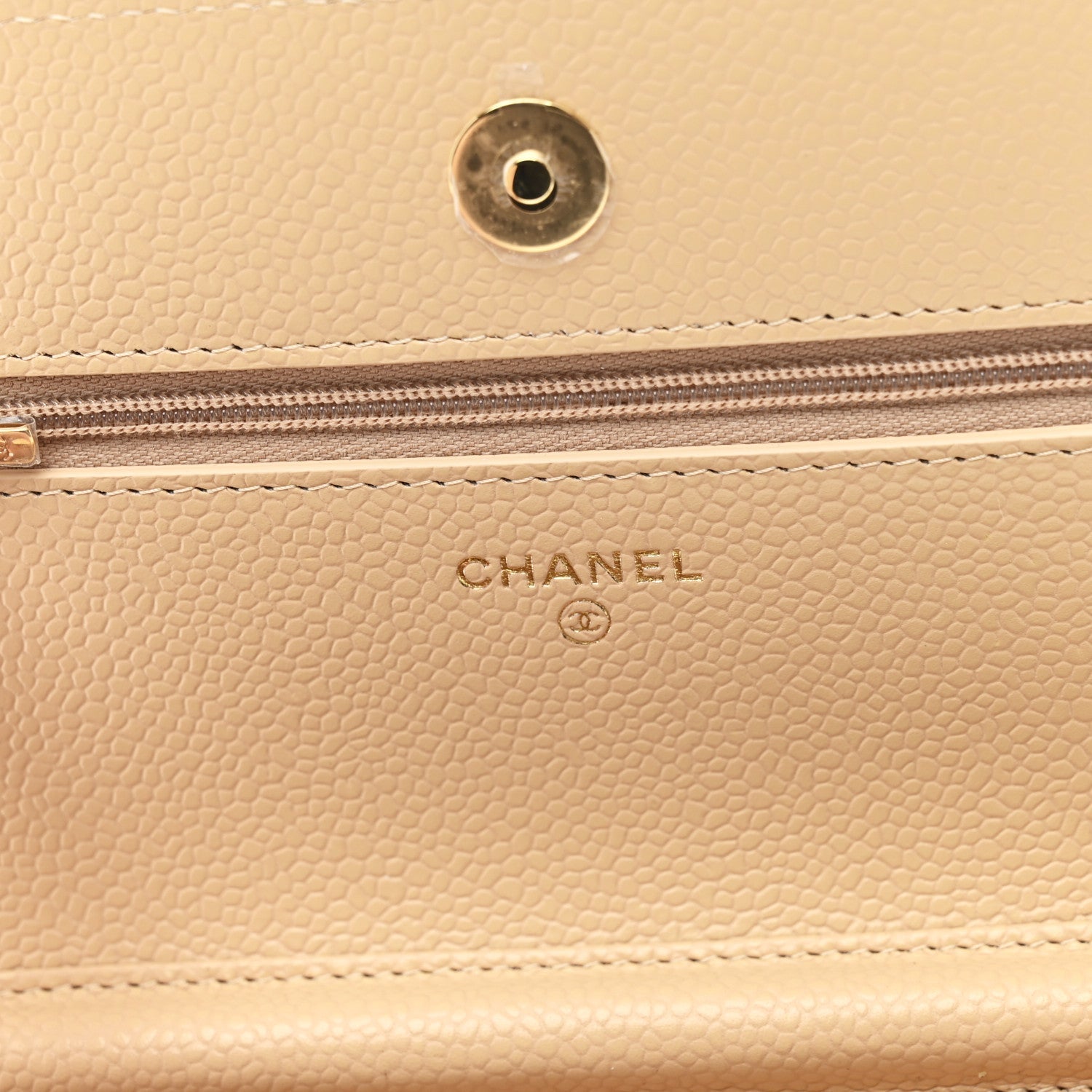 Caviar Quilted Wallet on Chain WOC Beige