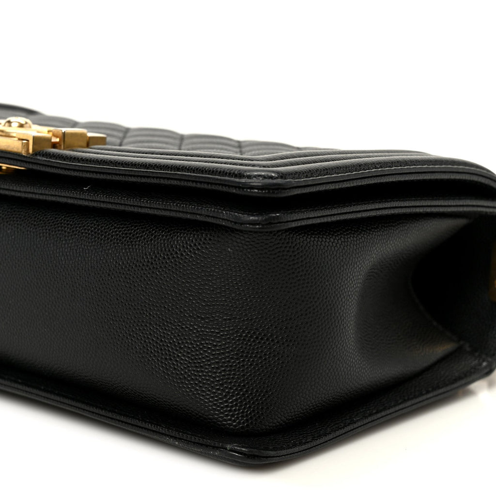 Caviar Quilted Medium Boy Flap Black