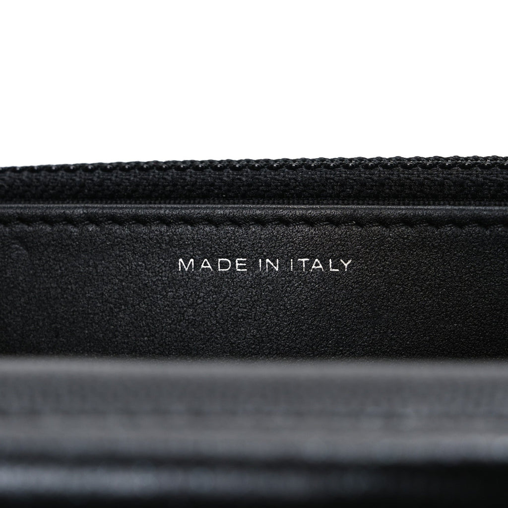Iridescent Caviar Quilted Wallet on Chain WOC Black
