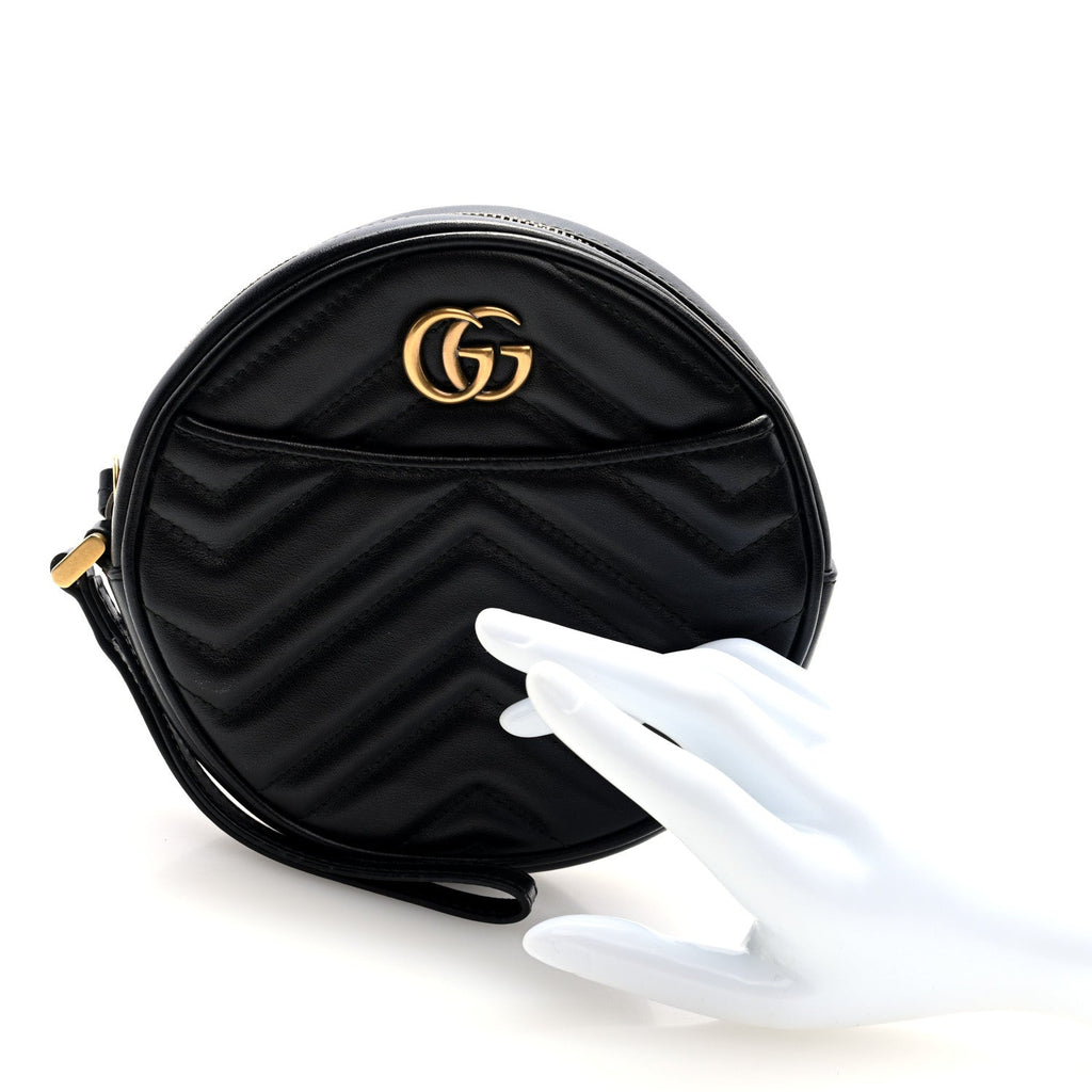 Calfskin Matelasse GG Marmont Round Wrist Wallet Black